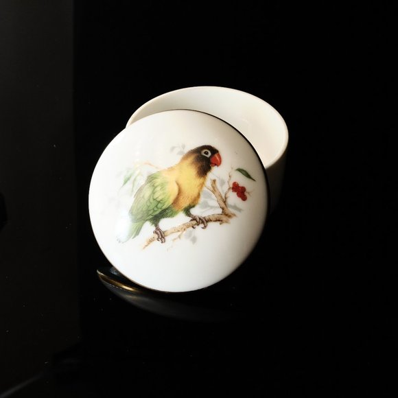 Trinket Box, Limoges, Made in France, Vintage Collectibles - Picture 9 of 11